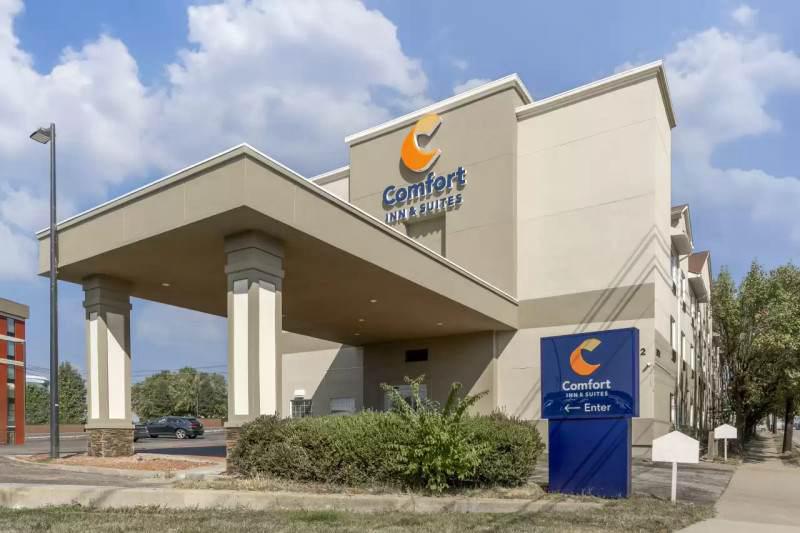 Comfort Inn Suites Louisville, KY